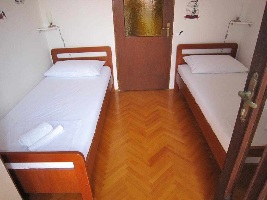 Holiday Home Mona Igrane Zimmer foto